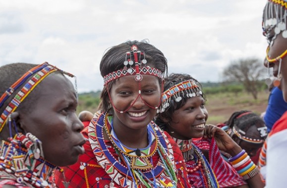 Nice durante uno dei suoi incontri in Kenya