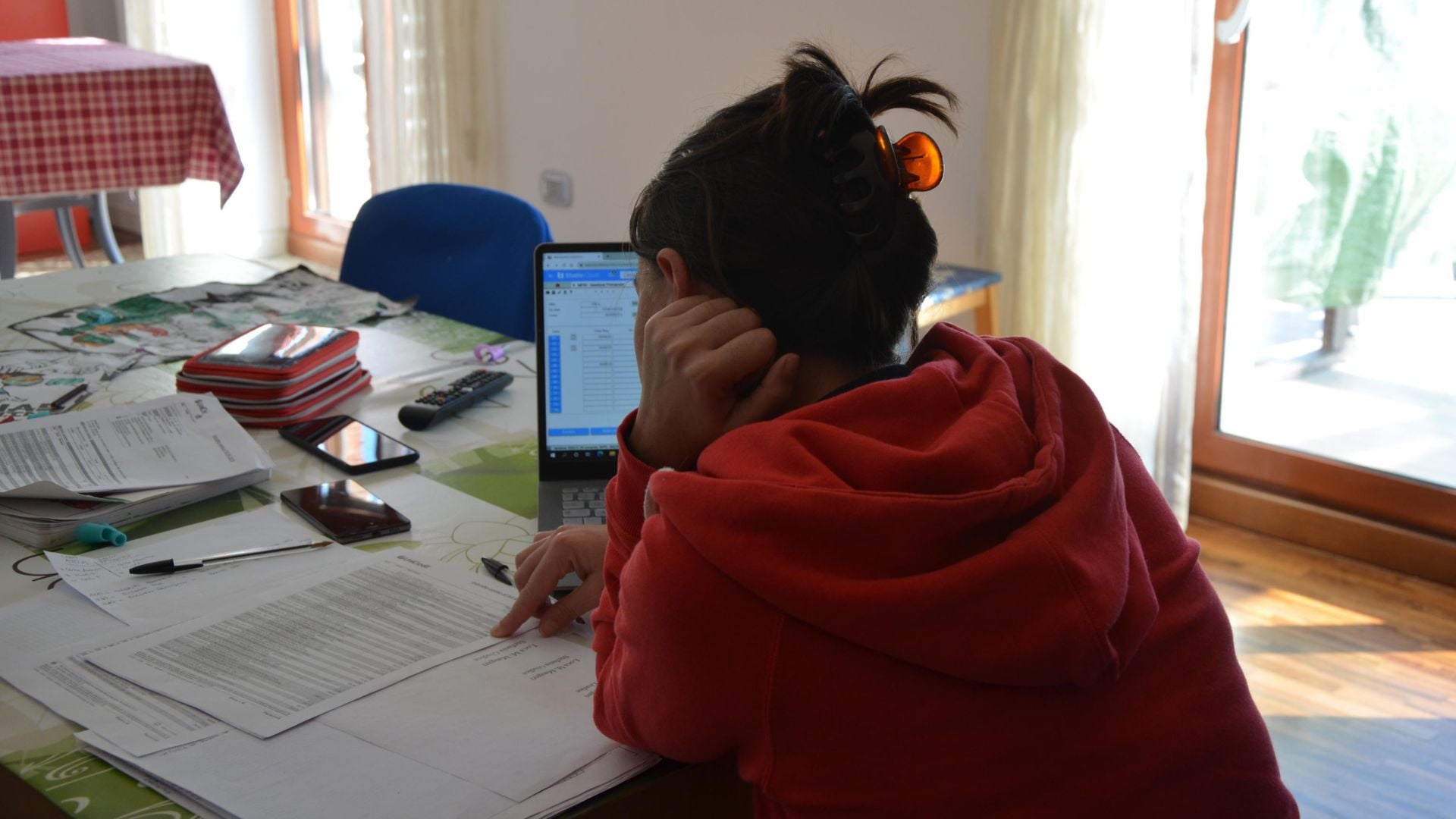 Arrivano le Olimpiadi e le scuole in Valtellina tornano in Dad: rischio traffico in tilt