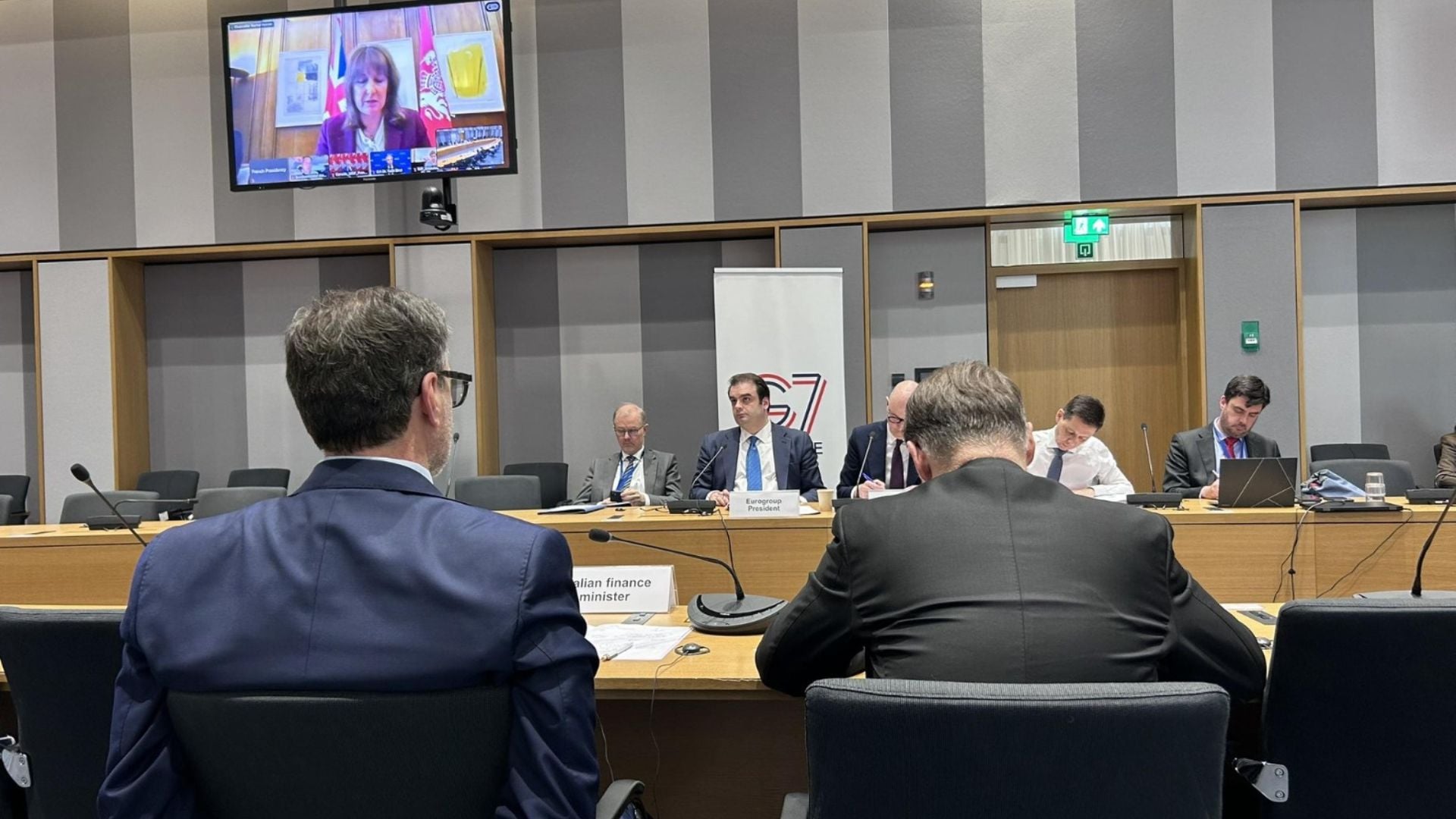 Al G7 la paura dello choc petrolifero