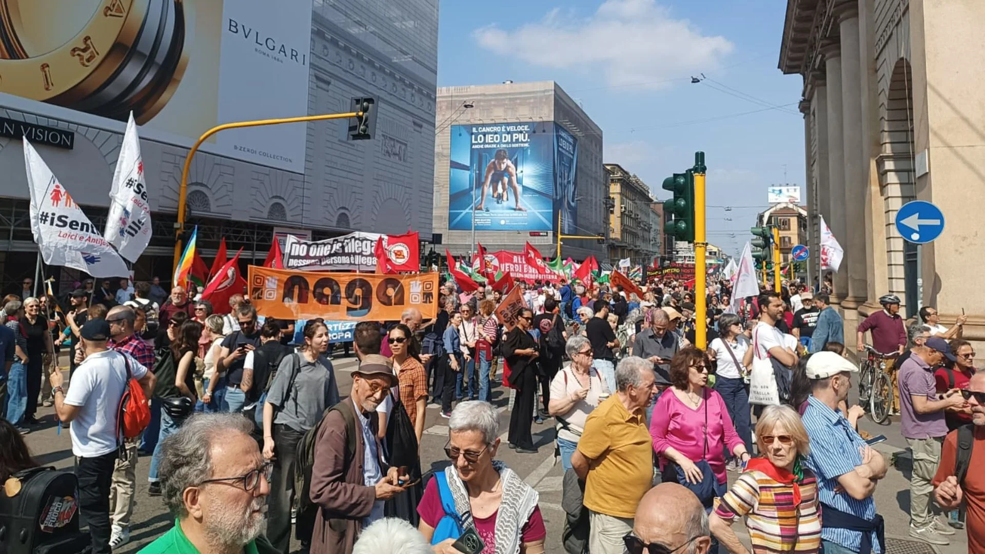 Manifestazione antifascista a Milano