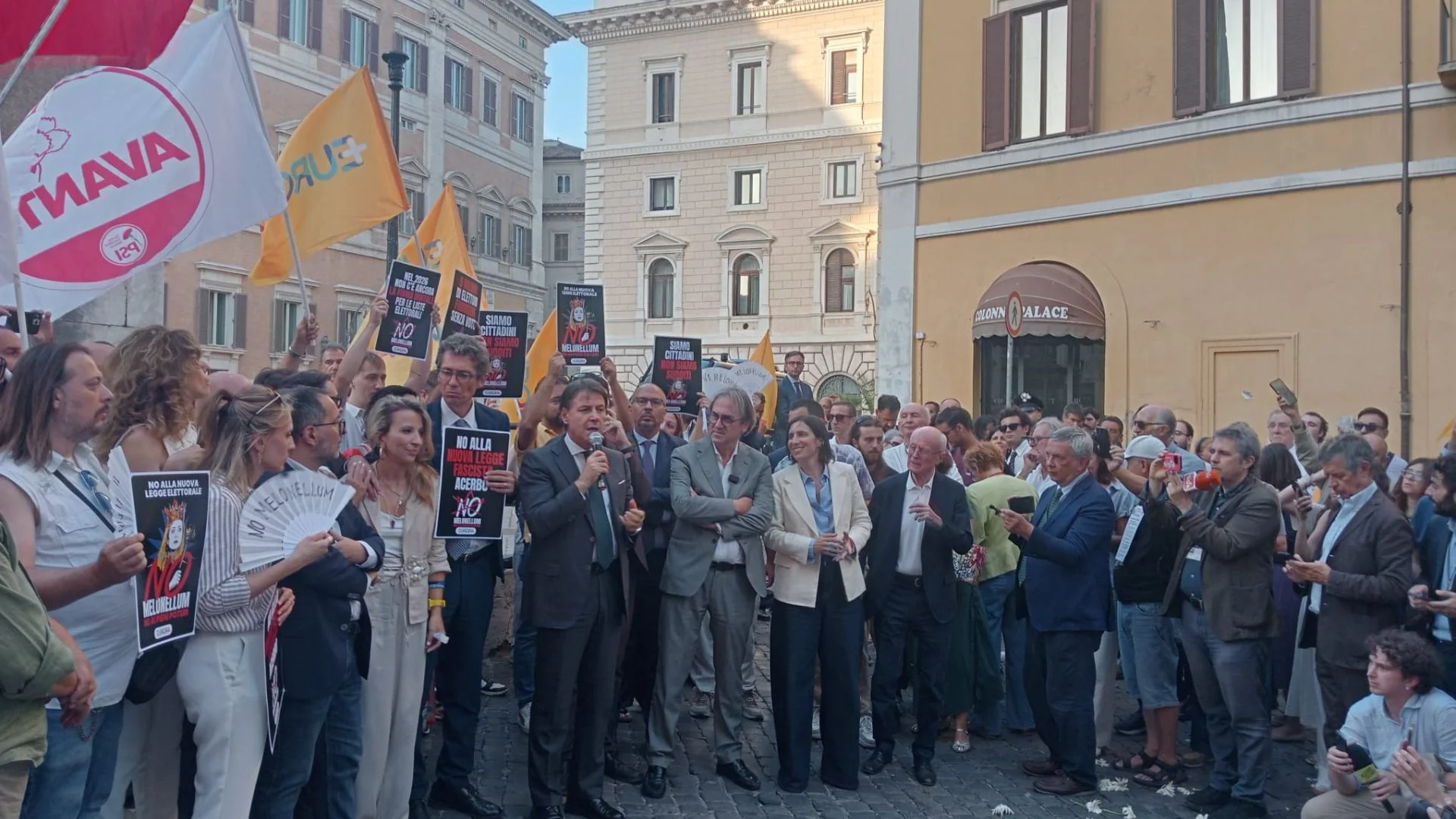 Le opposizioni fuori dal Parlamento dopo la bocciatura dell'emendamento delle preferenze, 14 luglio 2026