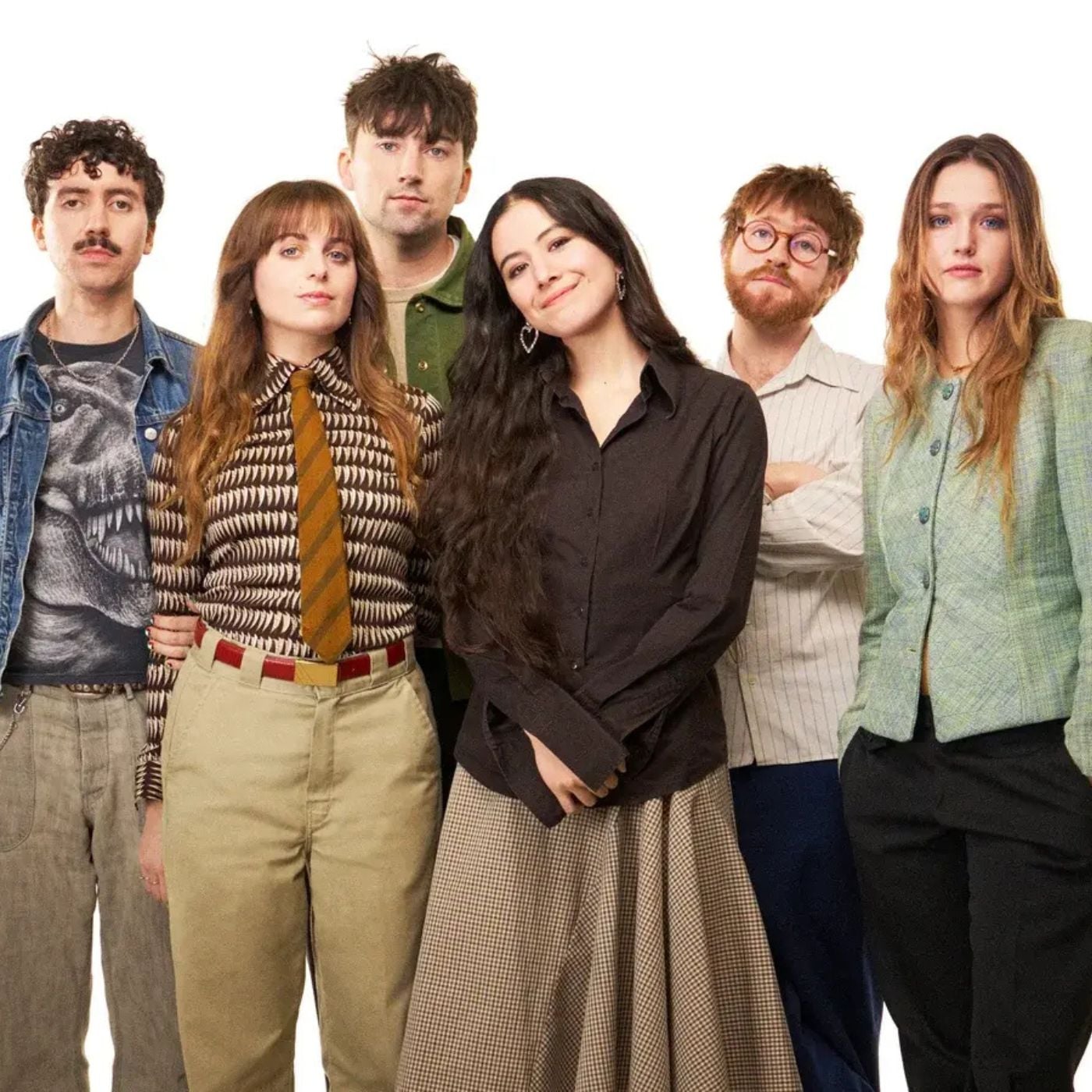 I Black Country New Road e il racconto di ‘Help 2’ per aiutare i bambini colpiti dalla guerra