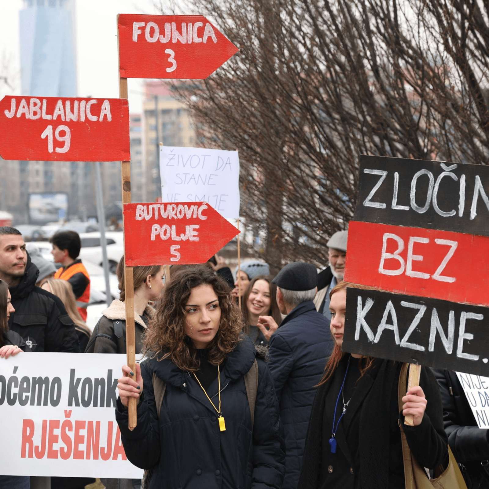 “Il sistema uccide i giovani”. A Sarajevo le nuove generazioni chiedono un cambiamento