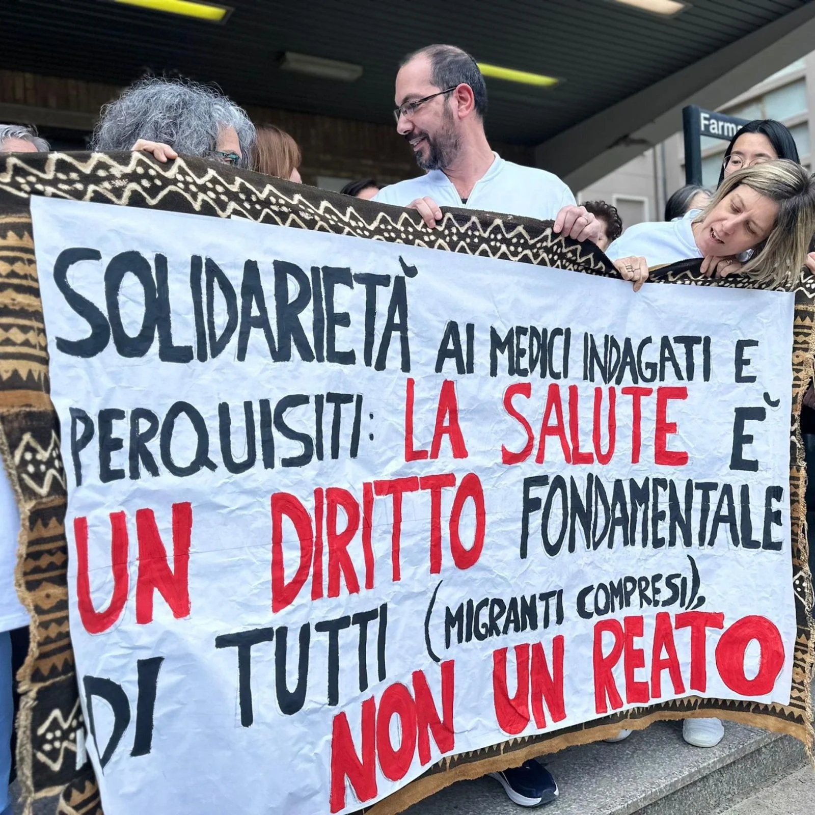 Inchiesta su medici e Cpr: la società civile e le associazioni compatte a sostegno dei sanitari