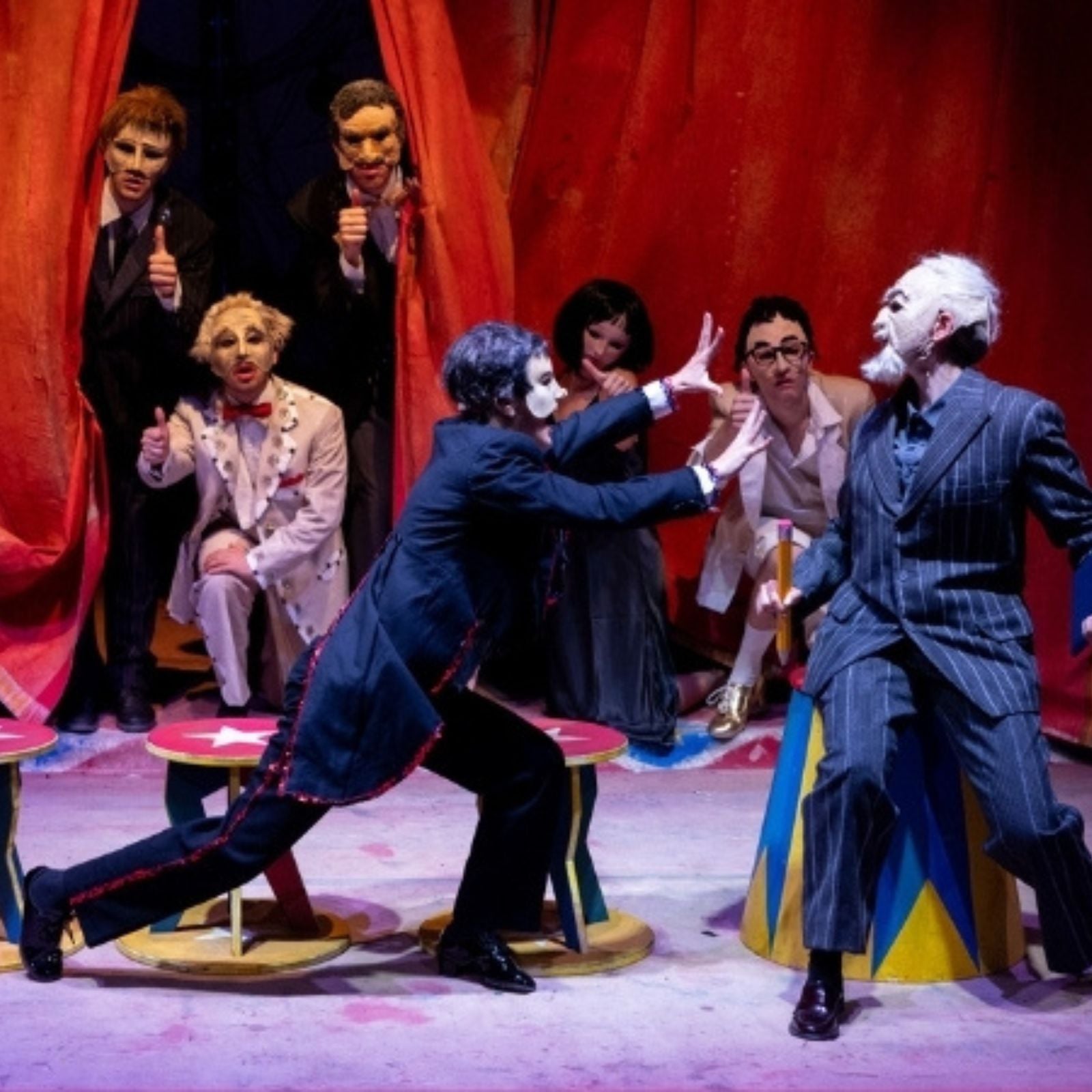 Elio De Capitani porta in scena Arthur Miller sulla crisi del 1929