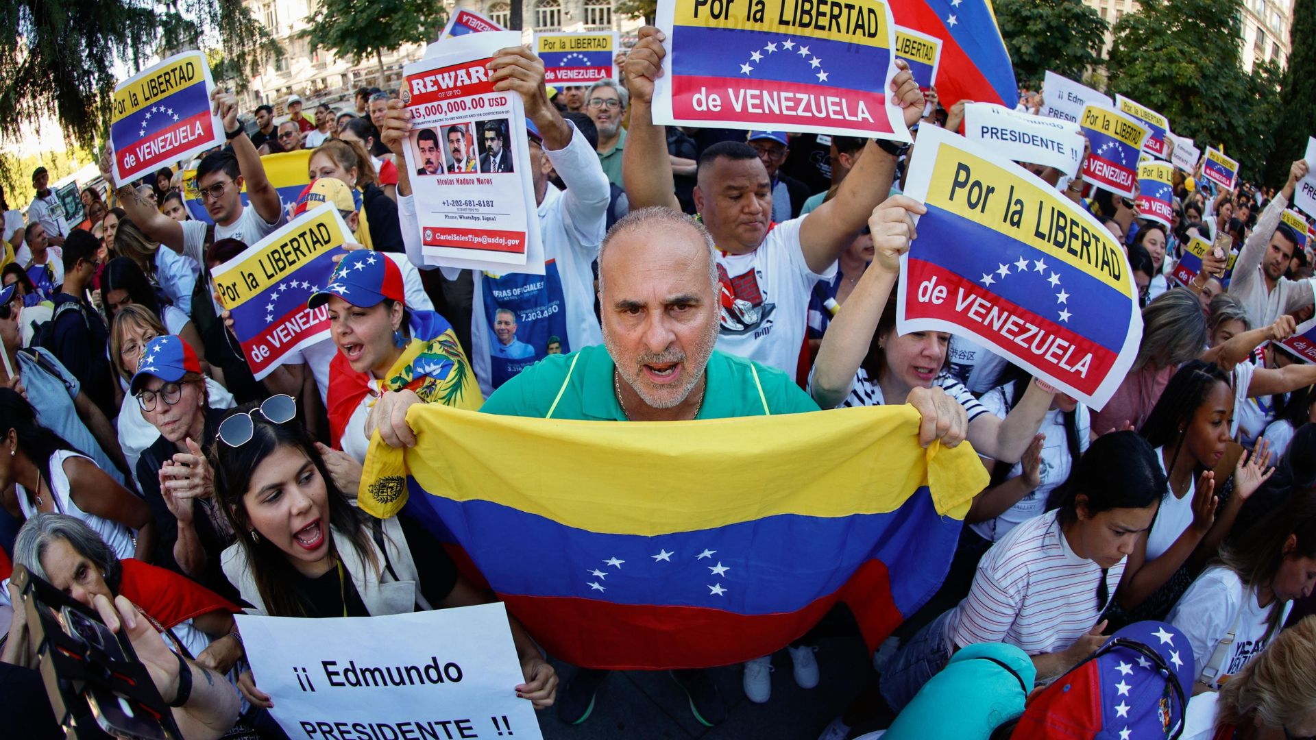 Proteste a Madrid per la crisi elettorale del Venezuela