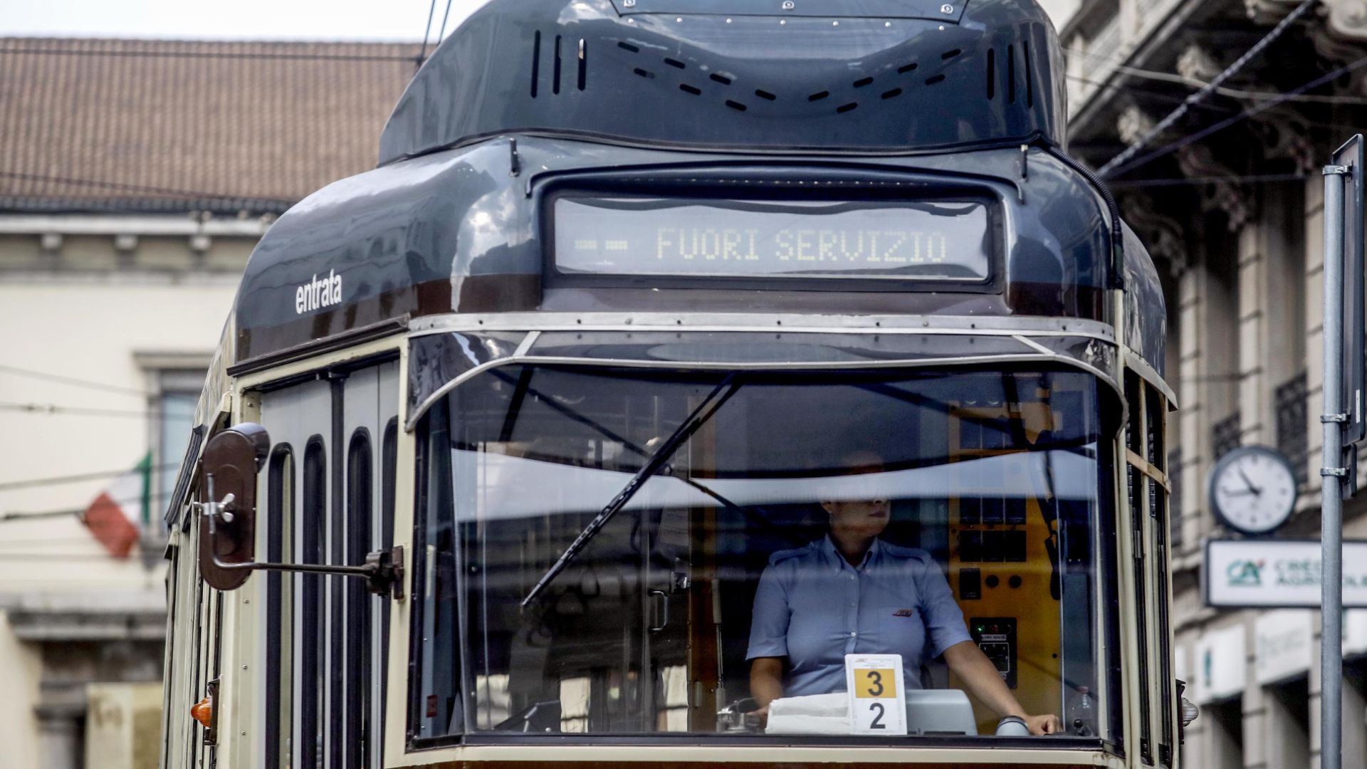 Trasporto pubblico in sciopero contro il declino, i tagli e i salari bassi