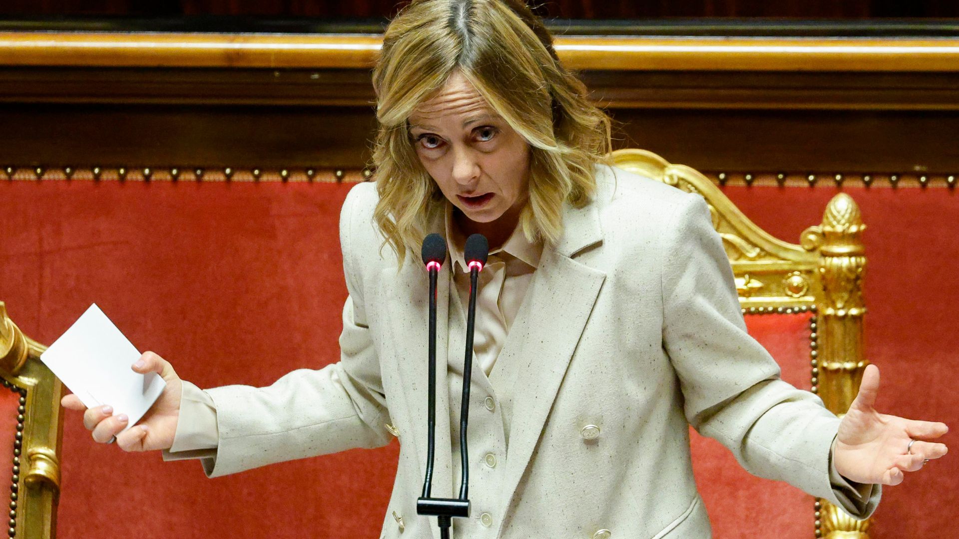 Giorgia Meloni insiste con l'operazione Albania