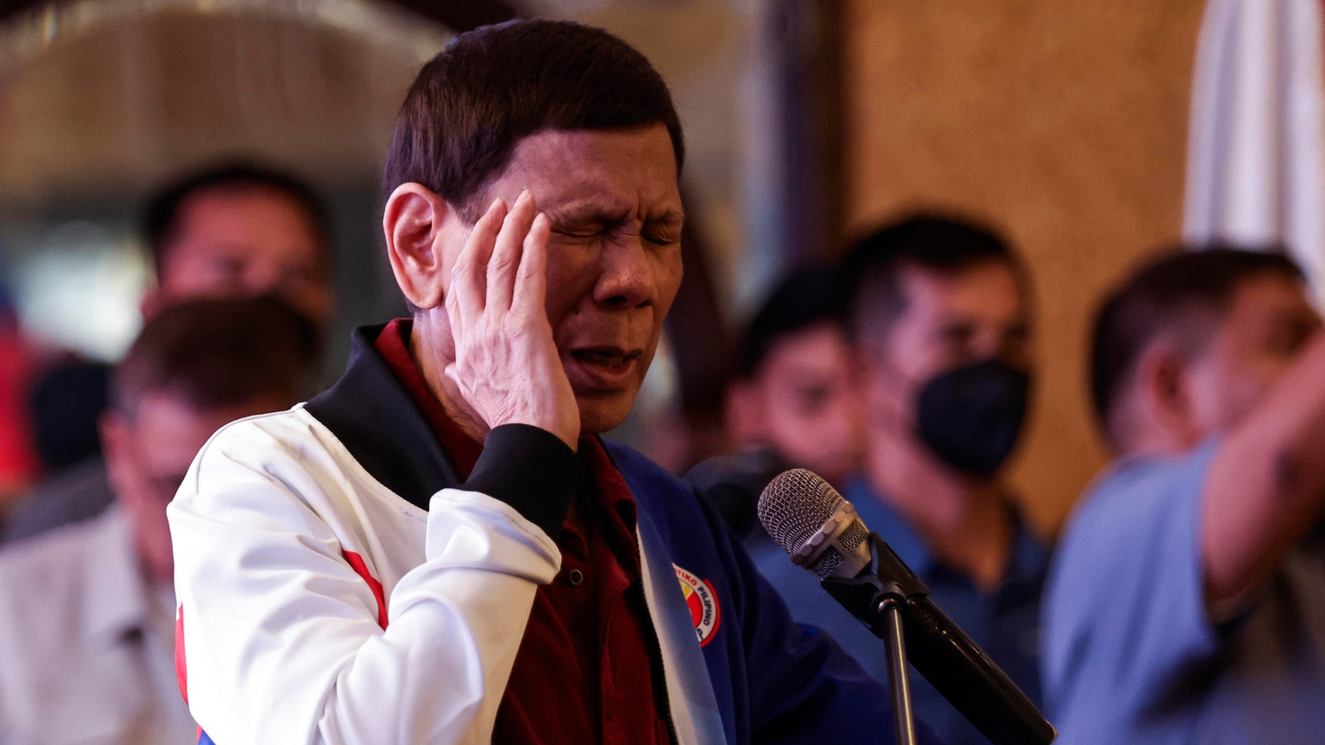 Filippine, arrestato l'ex presidente Rodrigo Duterte per crimini contro l'umanità